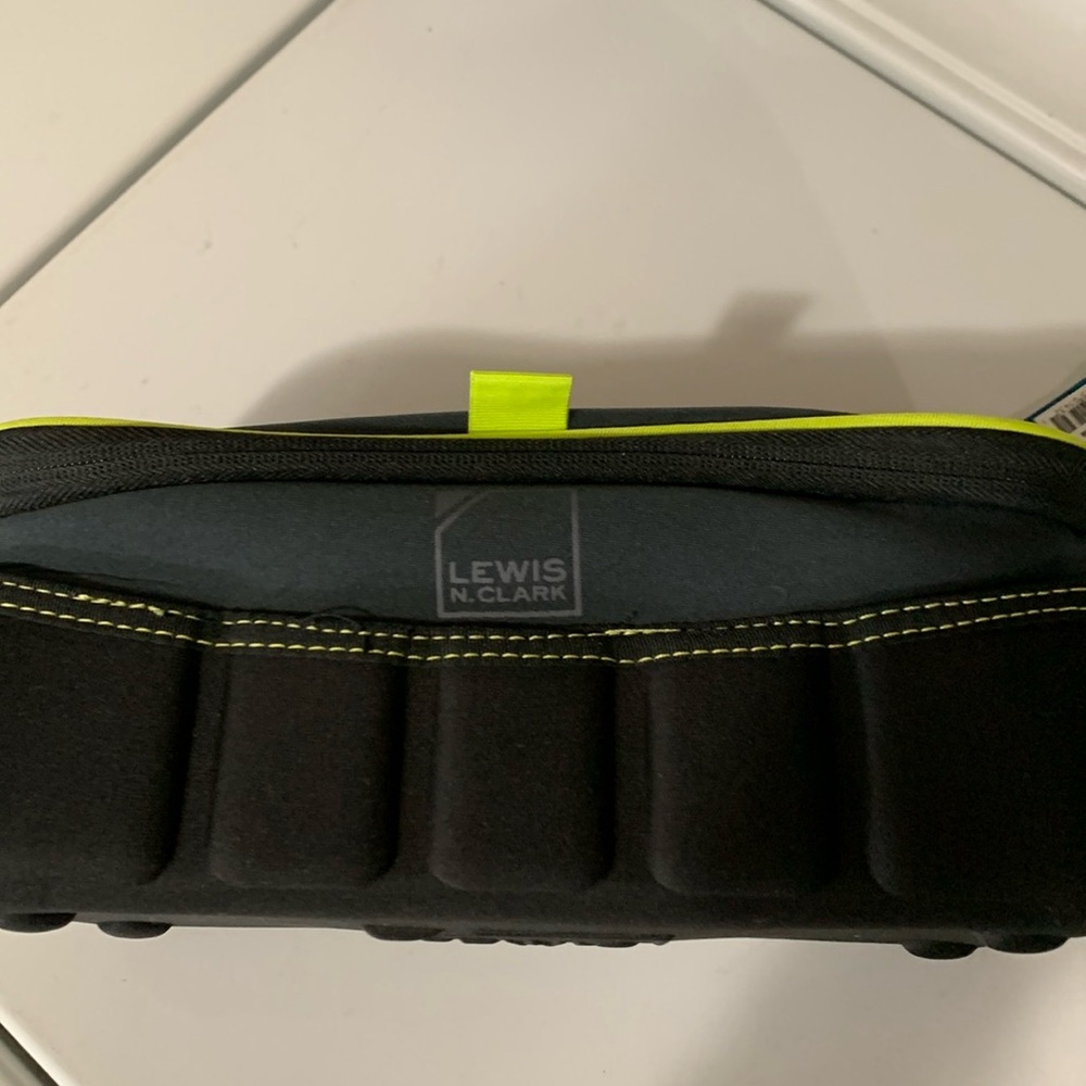 Lewis N. Clark Open-Top Toiletry Bag NWT